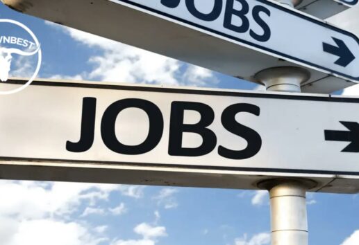How easy is it to get a job in Houston