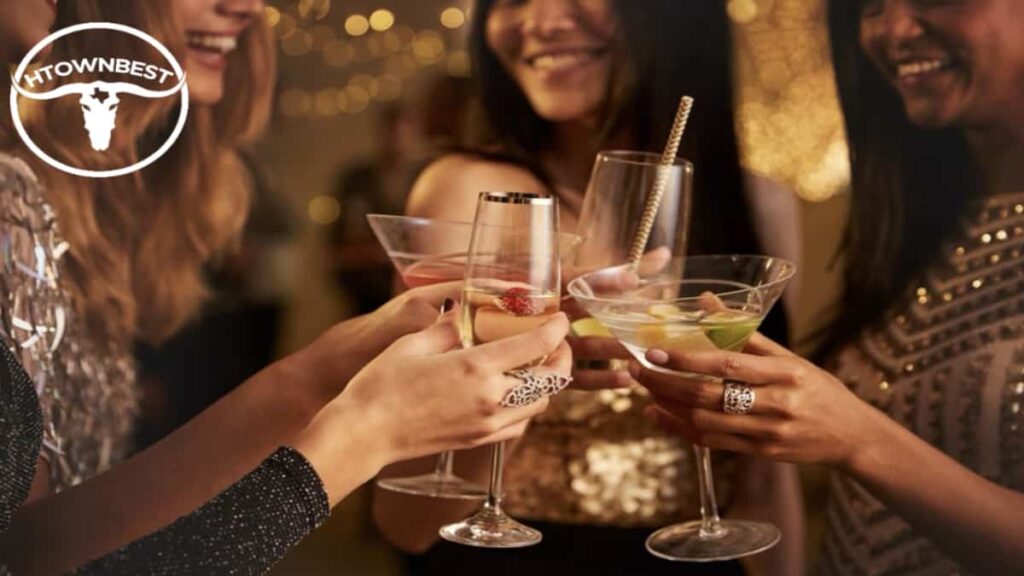 The Top Cocktails Bars Houston Has to Offer