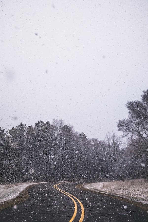 When does it snow in Houston