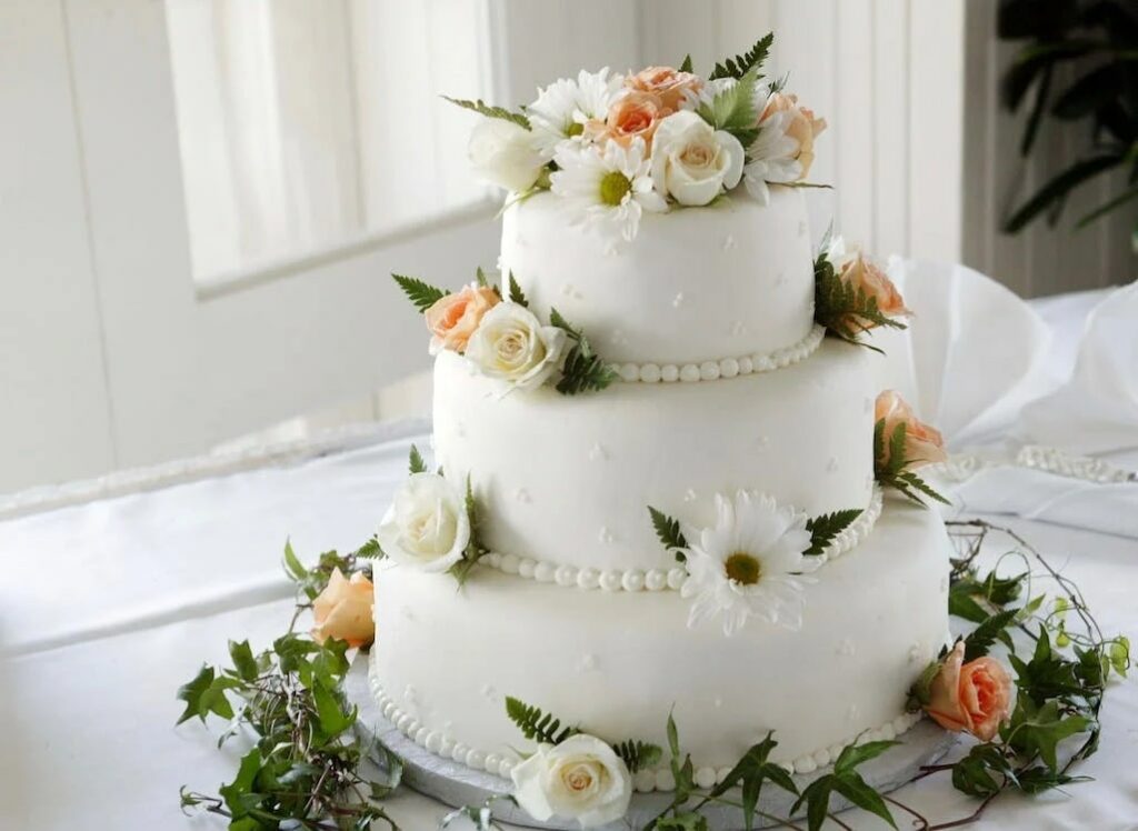 Where to Find the Best Wedding Cakes Houston