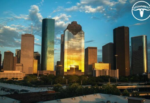 Which is better, Houston or Chicago